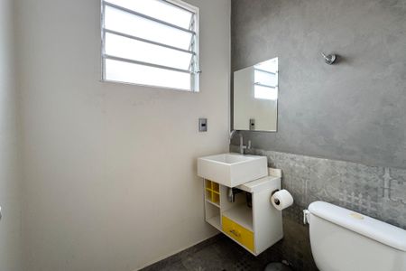 Apartamento à venda com 107m², 2 quartos e 2 vagas Apartamento à venda com 107m², 2 quartos e 2 vagasLavabo