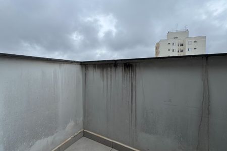 Apartamento à venda com 107m², 2 quartos e 2 vagas Apartamento à venda com 107m², 2 quartos e 2 vagasSacada