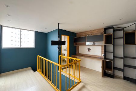 Apartamento à venda com 107m², 2 quartos e 2 vagas Apartamento à venda com 107m², 2 quartos e 2 vagasSala de TV