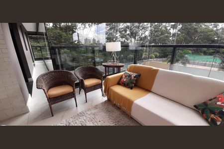 Apartamento para alugar com 150m², 3 quartos e 3 vagas Apartamento para alugar com 150m², 3 quartos e 3 vagasSala de TV e Sacada