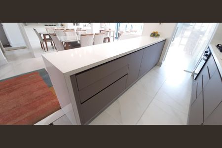 Apartamento para alugar com 150m², 3 quartos e 3 vagas Apartamento para alugar com 150m², 3 quartos e 3 vagasCozinha