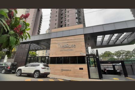 Apartamento para alugar com 150m², 3 quartos e 3 vagas Apartamento para alugar com 150m², 3 quartos e 3 vagasFachada do Condomínio