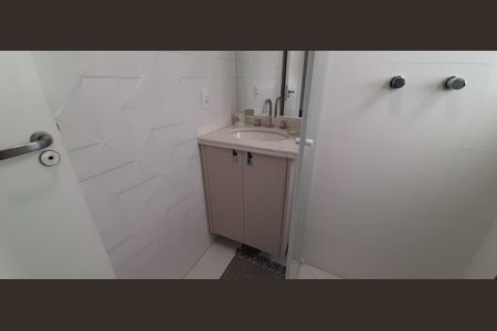 Apartamento para alugar com 150m², 3 quartos e 3 vagas Apartamento para alugar com 150m², 3 quartos e 3 vagasBanheiro da Suíte 2