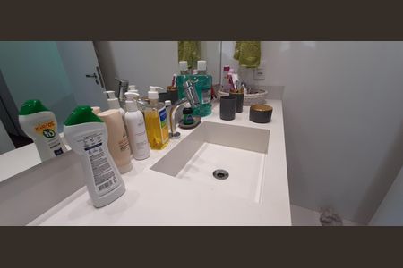 Apartamento para alugar com 150m², 3 quartos e 3 vagas Apartamento para alugar com 150m², 3 quartos e 3 vagasBanheiro da Suíte 1