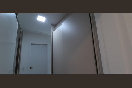 Apartamento para alugar com 150m², 3 quartos e 3 vagas Apartamento para alugar com 150m², 3 quartos e 3 vagasCorredor para as Suítes
