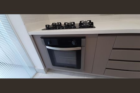 Apartamento para alugar com 150m², 3 quartos e 3 vagas Apartamento para alugar com 150m², 3 quartos e 3 vagasCozinha