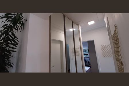 Apartamento para alugar com 150m², 3 quartos e 3 vagas Apartamento para alugar com 150m², 3 quartos e 3 vagasCorredor para as Suítes