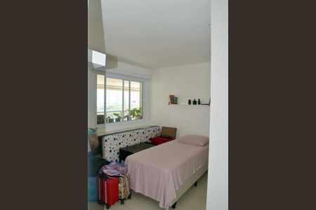 Apartamento à venda com 192m², 4 quartos e 3 vagas Apartamento à venda com 192m², 4 quartos e 3 vagasQuarto