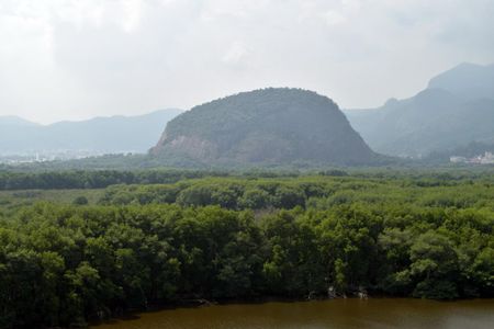 Apartamento à venda com 192m², 4 quartos e 3 vagas Apartamento à venda com 192m², 4 quartos e 3 vagasvista Varanda da Sala