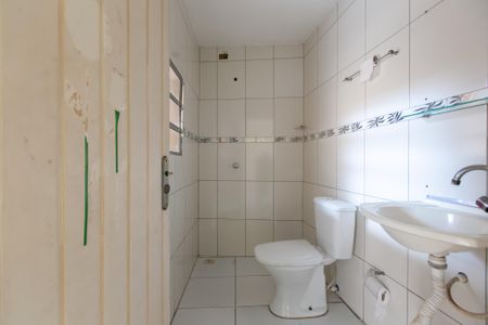 Casa à venda com 314m², 6 quartos e 7 vagas Casa à venda com 314m², 6 quartos e 7 vagasBanheiro 2 - Edícula