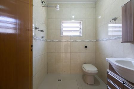 Casa à venda com 313m², 6 quartos e 7 vagas Casa à venda com 313m², 6 quartos e 7 vagasBanheiro
