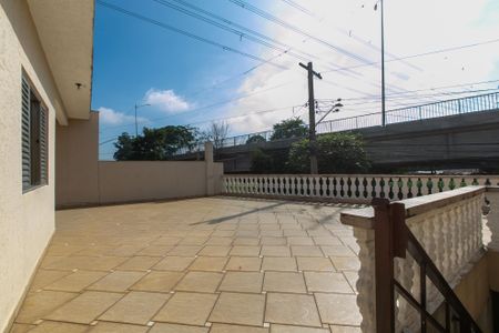 Casa à venda com 313m², 6 quartos e 7 vagas Casa à venda com 313m², 6 quartos e 7 vagasVaranda da Sala