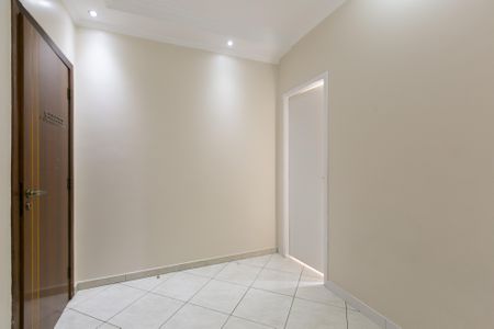 Casa à venda com 313m², 6 quartos e 7 vagas Casa à venda com 313m², 6 quartos e 7 vagasQuarto 2