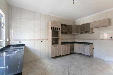 Casa à venda com 313m², 6 quartos e 7 vagas Casa à venda com 313m², 6 quartos e 7 vagasCozinha