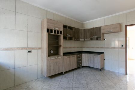Casa à venda com 313m², 6 quartos e 7 vagas Casa à venda com 313m², 6 quartos e 7 vagasCozinha