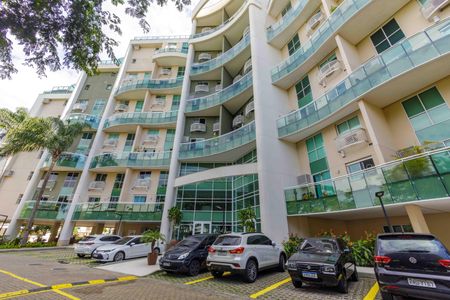 Apartamento para alugar com 99m², 1 quarto e 2 vagas Apartamento para alugar com 99m², 1 quarto e 2 vagasFachada