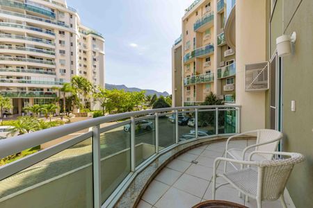 Apartamento para alugar com 99m², 1 quarto e 2 vagas Apartamento para alugar com 99m², 1 quarto e 2 vagasVaranda