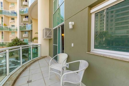 Apartamento para alugar com 99m², 1 quarto e 2 vagas Apartamento para alugar com 99m², 1 quarto e 2 vagasVaranda