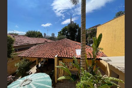 Casa à venda com 250m², 5 quartos e 2 vagas Casa à venda com 250m², 5 quartos e 2 vagasVista da Suíte 1