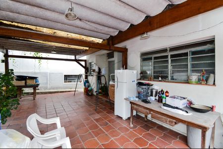 Casa à venda com 300m², 2 quartos e sem vaga Casa à venda com 300m², 2 quartos e sem vagaÁrea comum