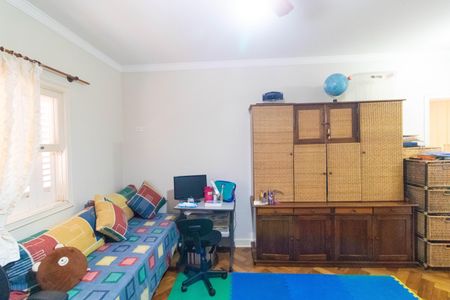 Casa de condomínio à venda com 370m², 4 quartos e 4 vagas Casa de condomínio à venda com 370m², 4 quartos e 4 vagasSuíte 4