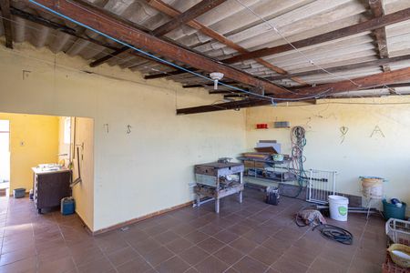 Casa à venda com 188m², 3 quartos e 2 vagas Casa à venda com 188m², 3 quartos e 2 vagasCasa 1 - Varanda