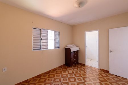 Casa à venda com 188m², 3 quartos e 2 vagas Casa à venda com 188m², 3 quartos e 2 vagasCasa 2 - Quarto