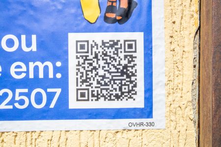 Casa à venda com 272m², 4 quartos e 2 vagas Casa à venda com 272m², 4 quartos e 2 vagasOVHR-330