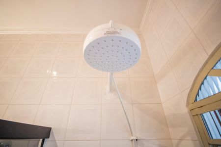 Casa à venda com 272m², 4 quartos e 2 vagas Casa à venda com 272m², 4 quartos e 2 vagasBanheiro da Suíte