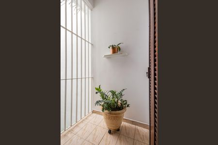 Casa à venda com 272m², 4 quartos e 2 vagas Casa à venda com 272m², 4 quartos e 2 vagasVaranda do Quarto 1