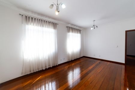 Sala de apartamento à venda com 3 quartos, 80m² em Lagoinha, Belo Horizonte