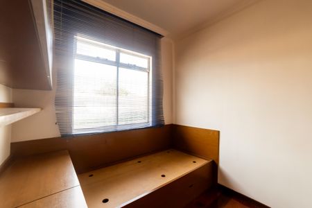 Quarto 1 de apartamento à venda com 3 quartos, 80m² em Lagoinha, Belo Horizonte