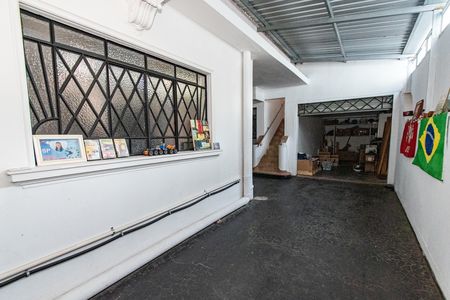 Casa para alugar com 620m², 6 quartos e 8 vagas Casa para alugar com 620m², 6 quartos e 8 vagasGaragem