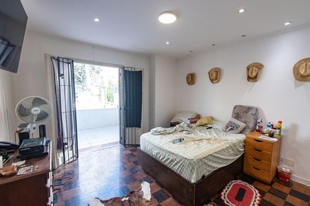 Casa para alugar com 620m², 6 quartos e 8 vagas Casa para alugar com 620m², 6 quartos e 8 vagasQuarto 3