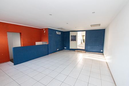 Casa para alugar com 620m², 6 quartos e 8 vagas Casa para alugar com 620m², 6 quartos e 8 vagasÁrea comum - Salão 1