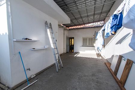 Casa para alugar com 620m², 6 quartos e 8 vagas Casa para alugar com 620m², 6 quartos e 8 vagasQuintal