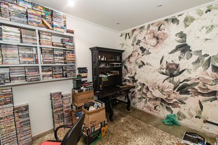 Casa para alugar com 620m², 6 quartos e 8 vagas Casa para alugar com 620m², 6 quartos e 8 vagasSala de tv