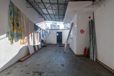 Casa para alugar com 620m², 6 quartos e 8 vagas Casa para alugar com 620m², 6 quartos e 8 vagasQuintal