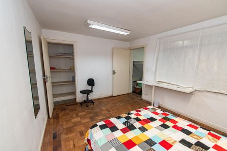 Casa para alugar com 620m², 6 quartos e 8 vagas Casa para alugar com 620m², 6 quartos e 8 vagasQuarto 4