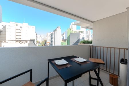 Apartamento para alugar com 32m², 1 quarto e sem vaga Apartamento para alugar com 32m², 1 quarto e sem vagaVaranda