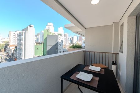 Apartamento para alugar com 32m², 1 quarto e sem vaga Apartamento para alugar com 32m², 1 quarto e sem vagaVaranda