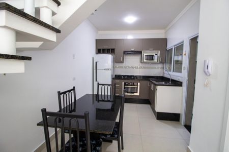 Casa de condomínio para alugar com 77m², 2 quartos e 1 vaga Casa de condomínio para alugar com 77m², 2 quartos e 1 vagaCozinha