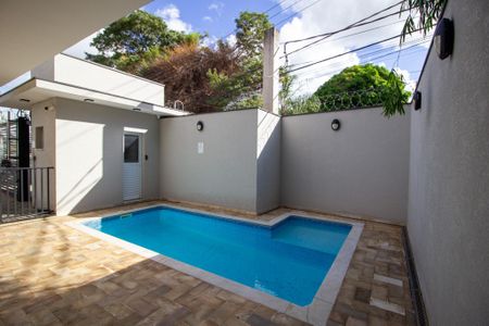 Casa de condomínio para alugar com 77m², 2 quartos e 1 vaga Casa de condomínio para alugar com 77m², 2 quartos e 1 vagaÁrea comum - Piscina