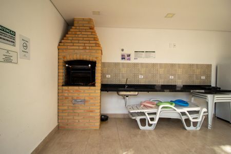 Casa de condomínio para alugar com 77m², 2 quartos e 1 vaga Casa de condomínio para alugar com 77m², 2 quartos e 1 vagaÁrea comum - Churrasqueira