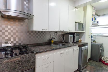 Apartamento à venda com 170m², 3 quartos e 5 vagas Apartamento à venda com 170m², 3 quartos e 5 vagasCozinha
