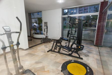 Apartamento à venda com 170m², 3 quartos e 5 vagas Apartamento à venda com 170m², 3 quartos e 5 vagasAcademia