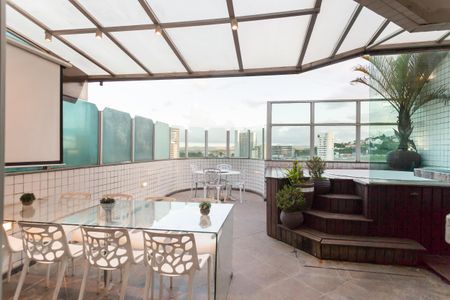 Apartamento à venda com 170m², 3 quartos e 5 vagas Apartamento à venda com 170m², 3 quartos e 5 vagasarea extena cobertura