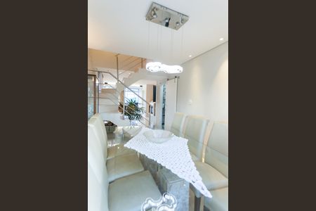 Apartamento à venda com 170m², 3 quartos e 5 vagas Apartamento à venda com 170m², 3 quartos e 5 vagasSala de Jantar