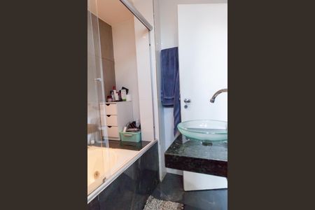 Apartamento à venda com 170m², 3 quartos e 5 vagas Apartamento à venda com 170m², 3 quartos e 5 vagasbanheiro suite master