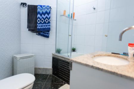 Apartamento à venda com 170m², 3 quartos e 5 vagas Apartamento à venda com 170m², 3 quartos e 5 vagasBanheiro suite 3